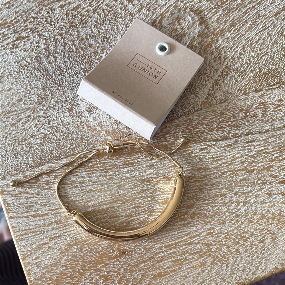 14th & Union Gold Minimalist Bracelet